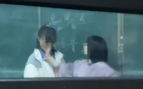 銀川連續(xù)掌摑女生的教師是誰？銀川老師為什么在教室掌摑女學生原因